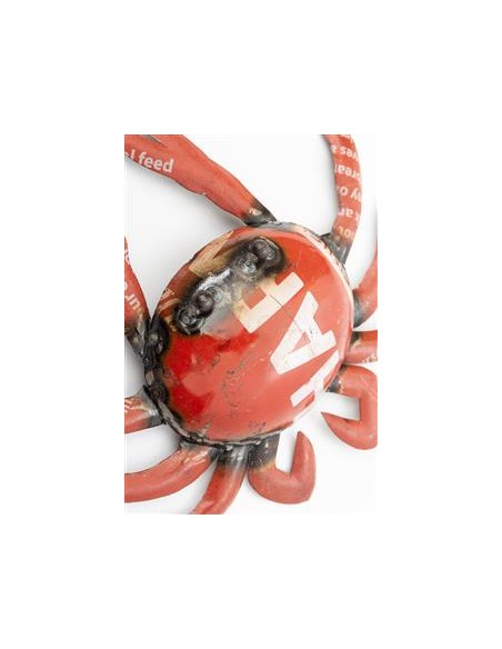 Cangrejo de metal reciclado