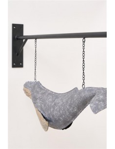 Ballena de metal con soporte para colgar 2