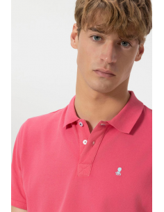 POLO LAVADO BORDADOS A CONTRASTE ROSA CHICLE 2